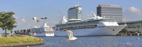 011-AMSTERDAM CRUISE TERMINAL
