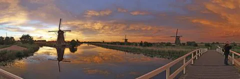 022-KINDERDIJK SCHEMER